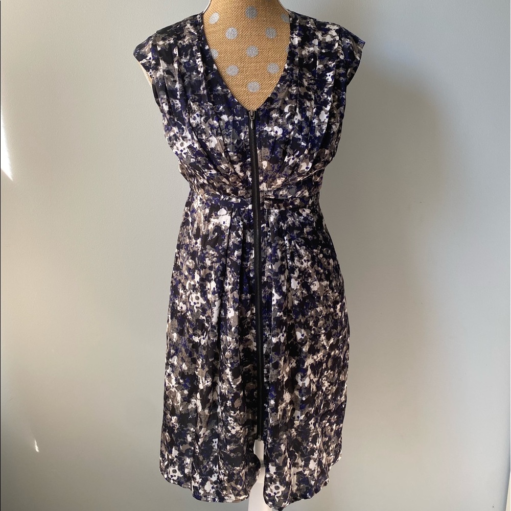 H&M Zip-Up Sleeveless Dress